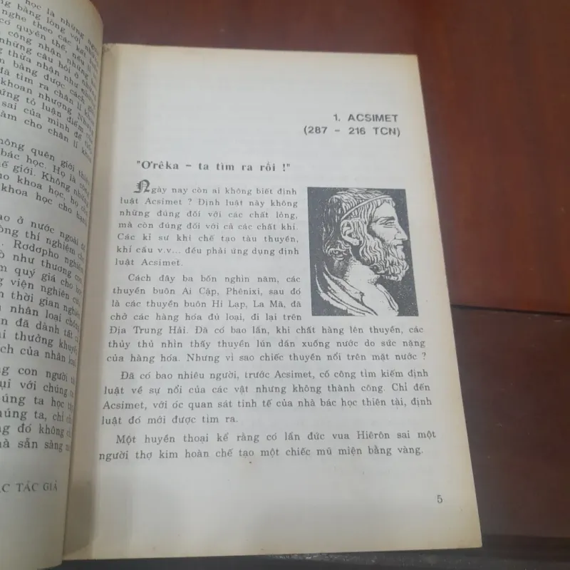Truyện kể về CÁC NHÀ BÁC HỌC VẬT LÝ 762051