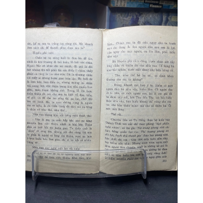 Thành Thái người điên đầu thế kỷ 1996 mới 60% ố vàng bung gáy nhẹ Thái Vũ HPB0906 SÁCH VĂN HỌC 162401