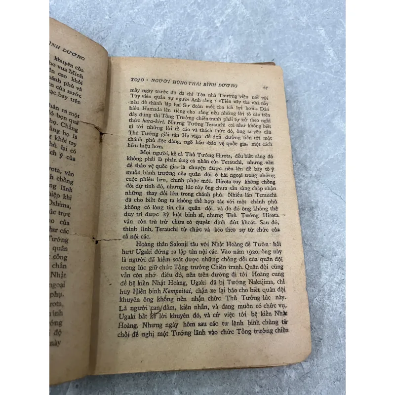 TOJO NGƯỜI HÙNG THÁI BÌNH DƯƠNG - TUYẾT SINH 927662