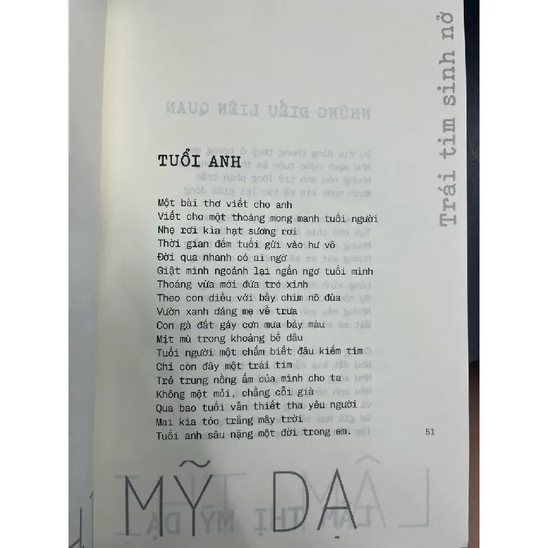 Trăm năm còn gió heo may - Lâm Thị Mỹ Dạ, Hoàng Phủ Ngọc Tường 674089