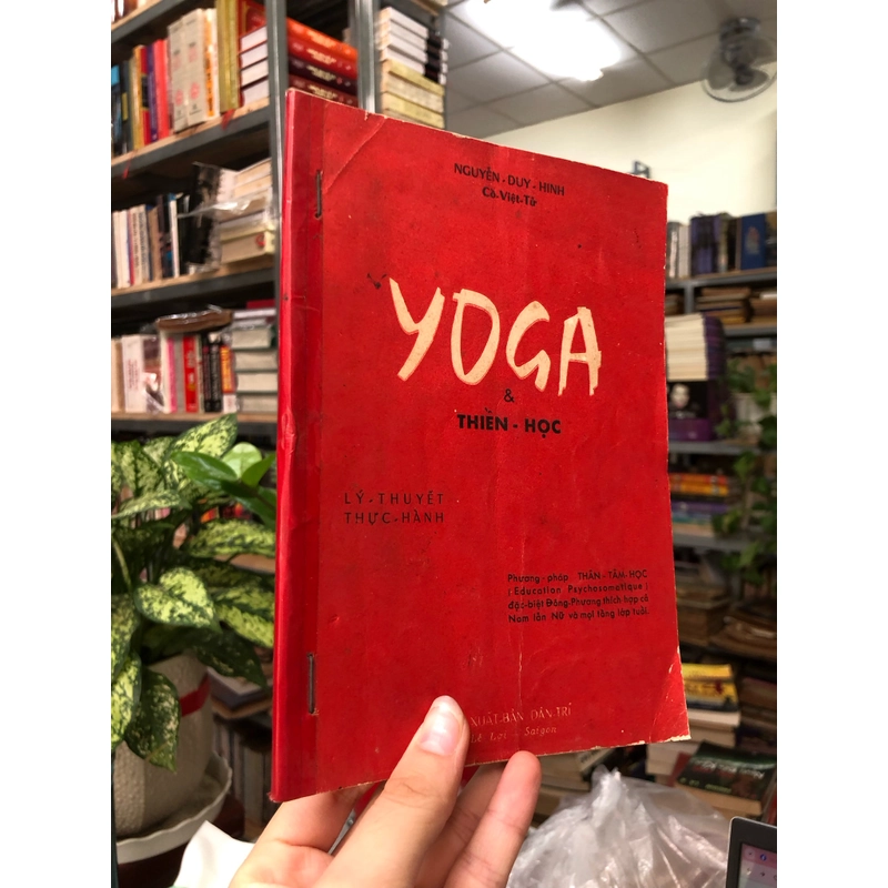 YOGA VÀ THIỀN HỌC  443092