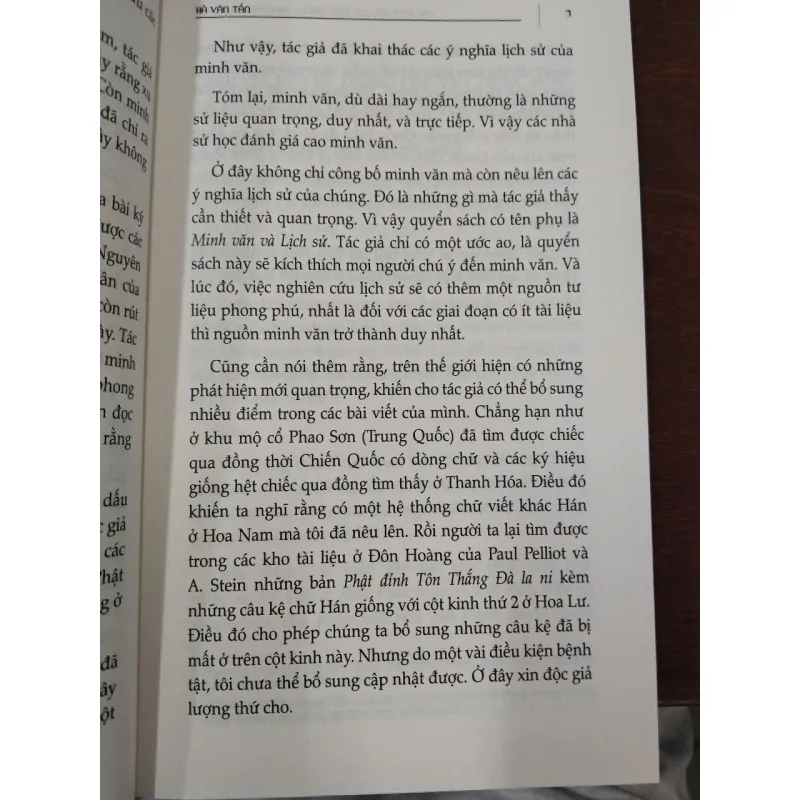 CHỮ TRÊN ĐÁ CHỮ TRÊN ĐỒNG MINH VĂN VÀ LỊCH SỬ - HÀ VĂN TẤN 990488