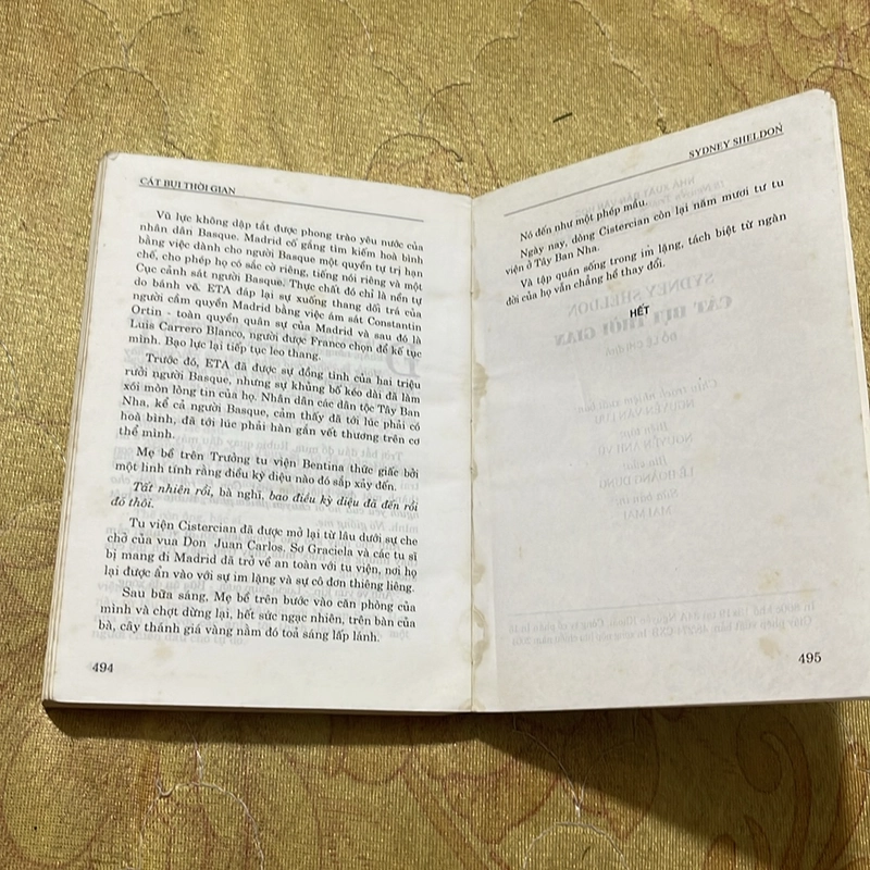 Cát bụi thời gian- Sidney Sheldon  470480
