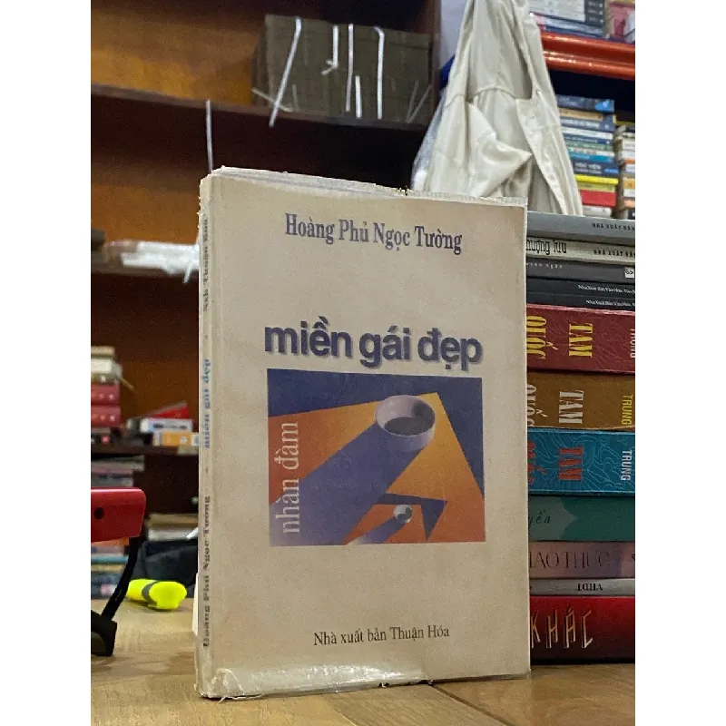 Miền gái đẹp - Hoàng Phủ Ngọc Tường 125029