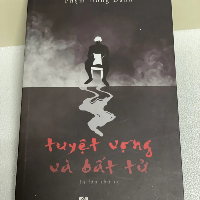 Sự tuyệt vọng và bất tử 572953