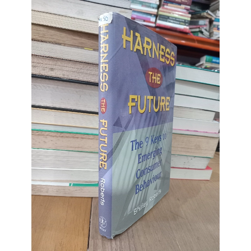 Harness the future - Shirley Roberts 702519