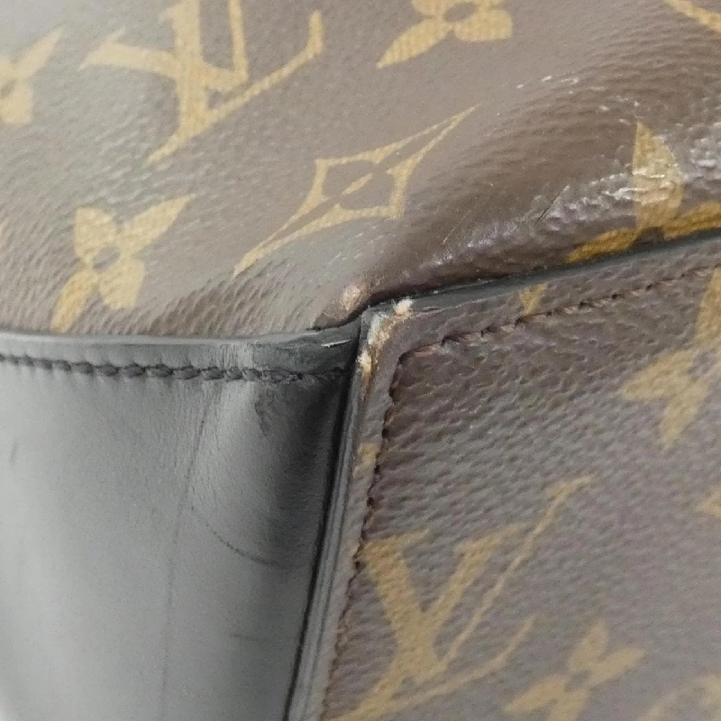 Túi xách cuối tuần Monogram Macassar GM M45733 của Louis Vuitton 611164