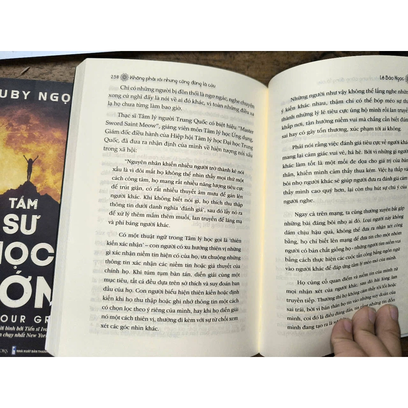 Tầm Sư Học Lớn - Ruby Ngọc + Không Phải Sói Nhưng Cũng Đừng Là Cừu (Lê Bảo Ngọc) 367110