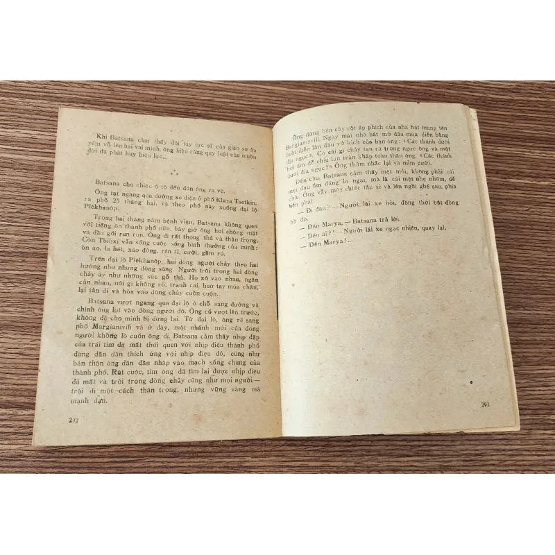 Giải thưởng Lenin 1980: QUY LUẬT CỦA MUÔN ĐỜI (Nodar Dumbadze) 711668