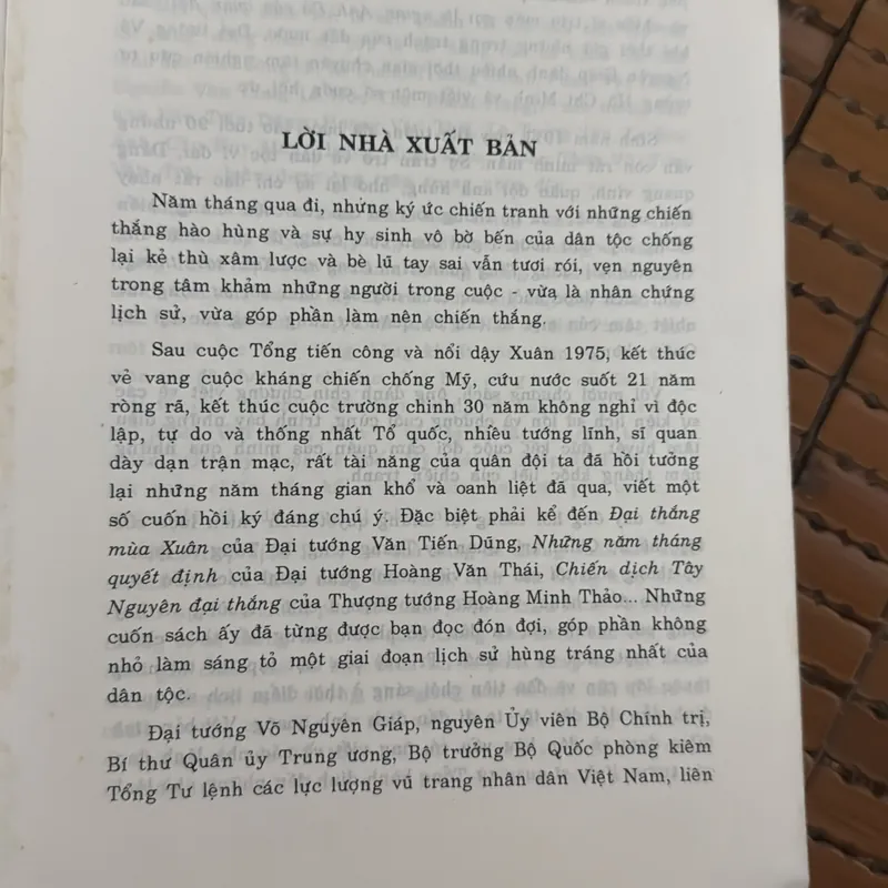 Tổng hành dinh trong mùa xuân toàn thắng - Võ Nguyên Giáp 568583