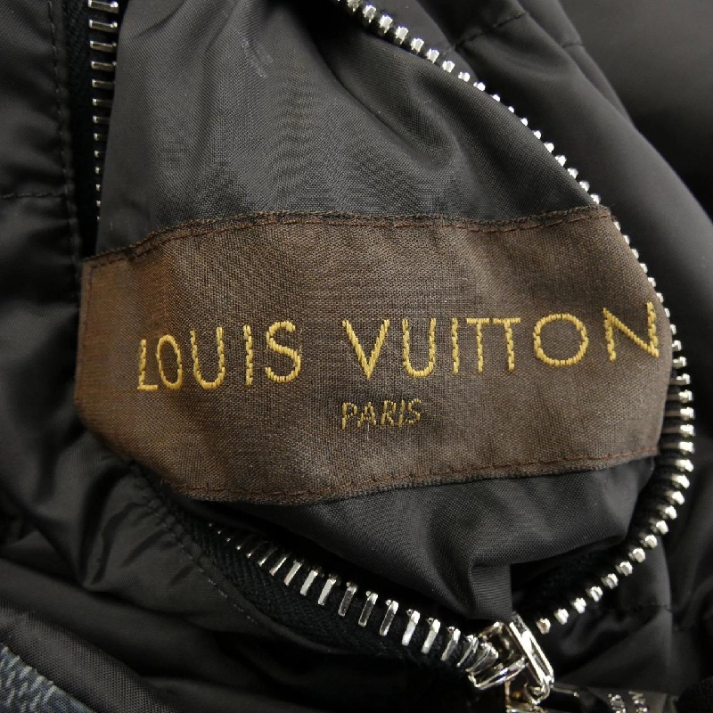 Áo khoác LOUIS VUITTON H2BS48PHU - Hàng hiệu Chính hãng 896048