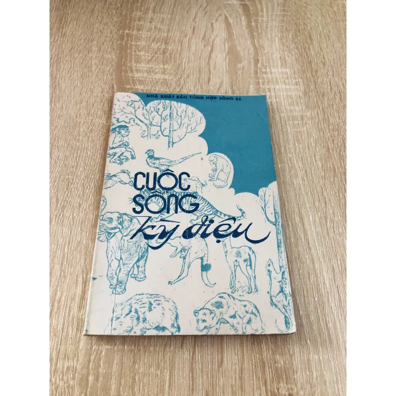 CUỘC SỐNG KỲ DIỆU  928975