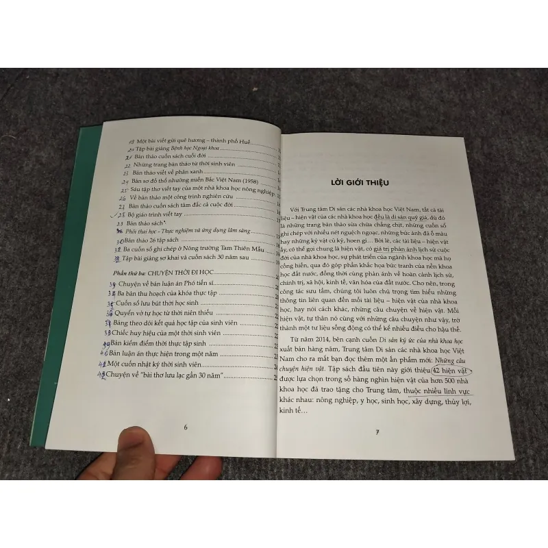 NHỮNG CÂU CHUYỆN HIỆN VẬT TẬP I 957848