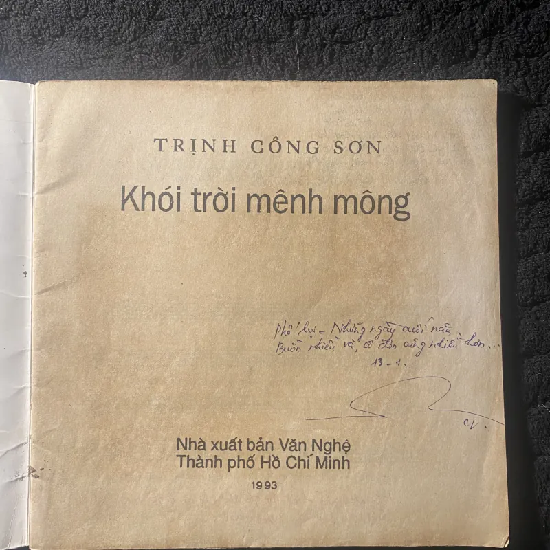 Khói trời mênh mông- Trịnh Công Sơn. 1044539