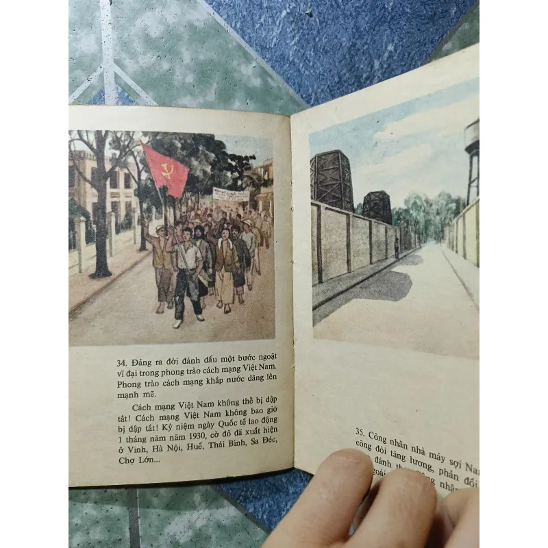 Tranh truyện lịch sử Việt Nam - Bác Hồ sống mãi ( Đường trở về) 998498