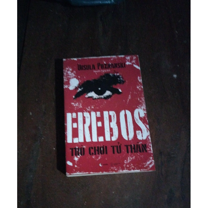 Erebos - sách phiêu lưu, sinh tồn của Áo 506839