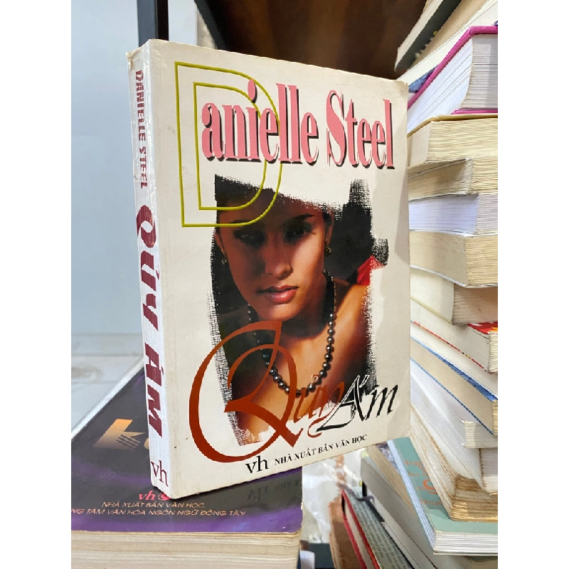 Quỷ ám - Danielle Steel 121421