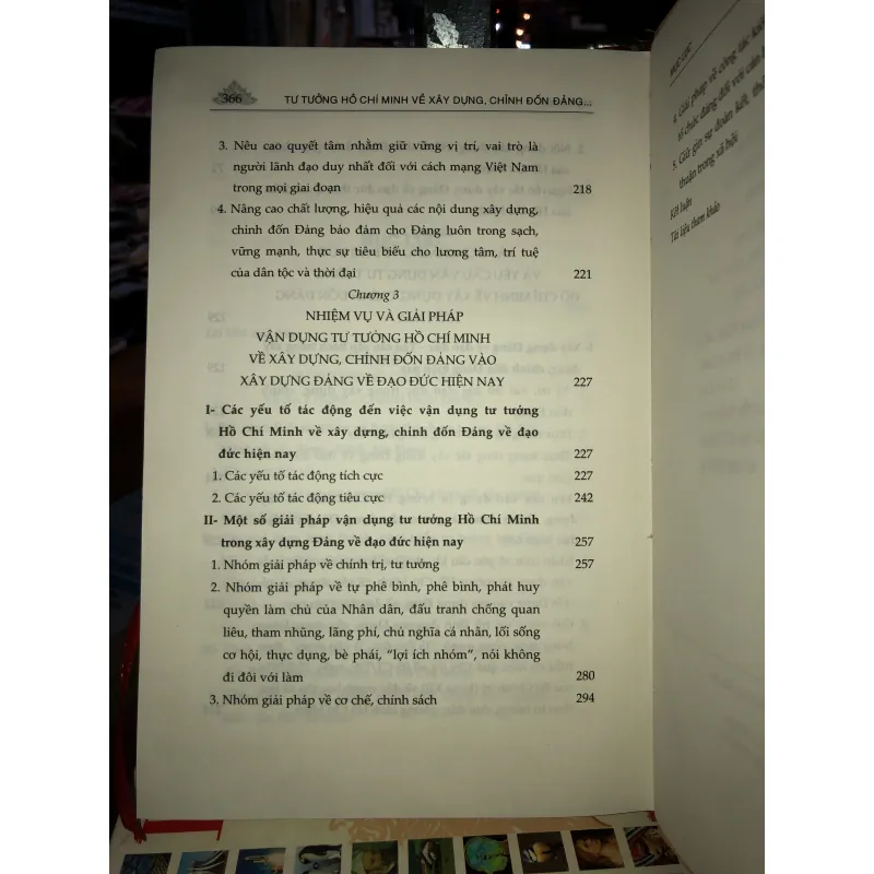 Tư tưởng Hồ Chí Minh về xây dựng, chỉnh đốn Đảng, và sự vận dụng trong xây dựng Đảng… 755244