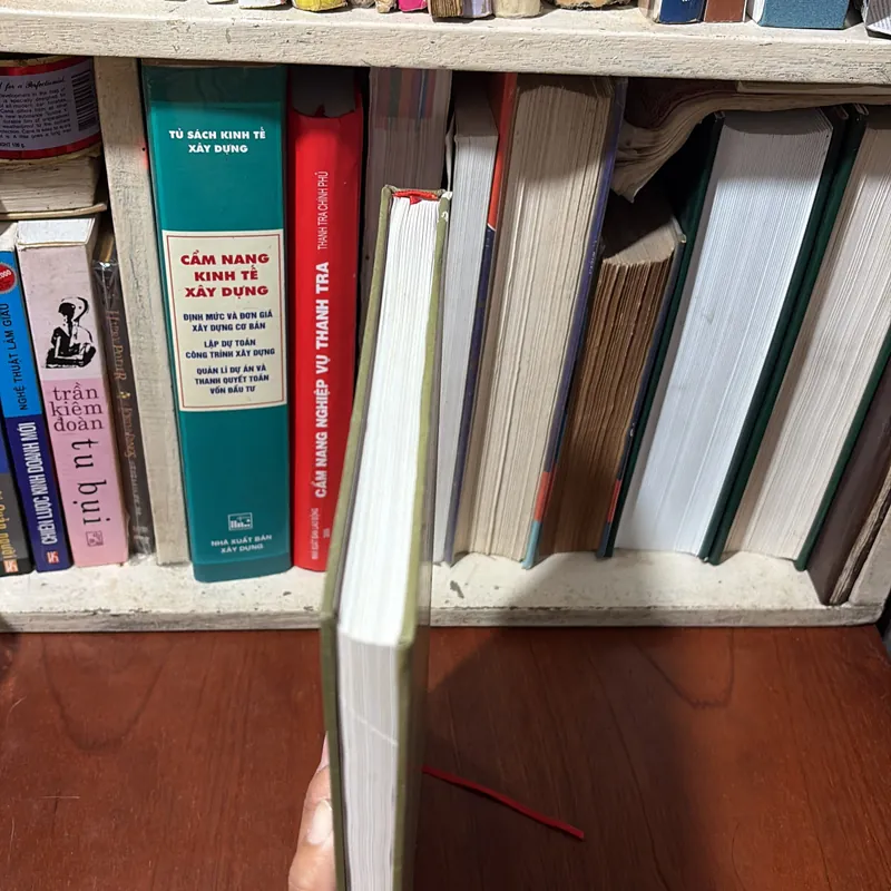 II Sách Hay: Tuyển Tập Các Châu Bản Triều Nguyễn Về Thực Thi Chủ Quyền Của Việt Nam… 739214