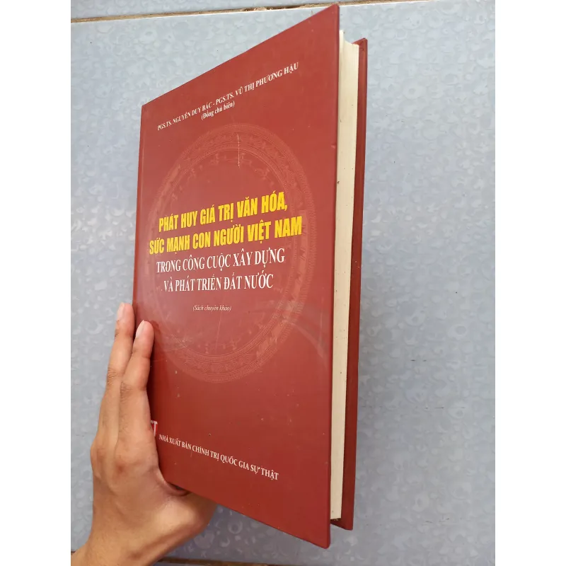 Sách chuyên khảo  933044