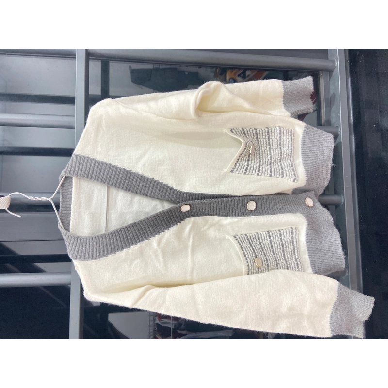 Đầm và áo motaghi 525308
