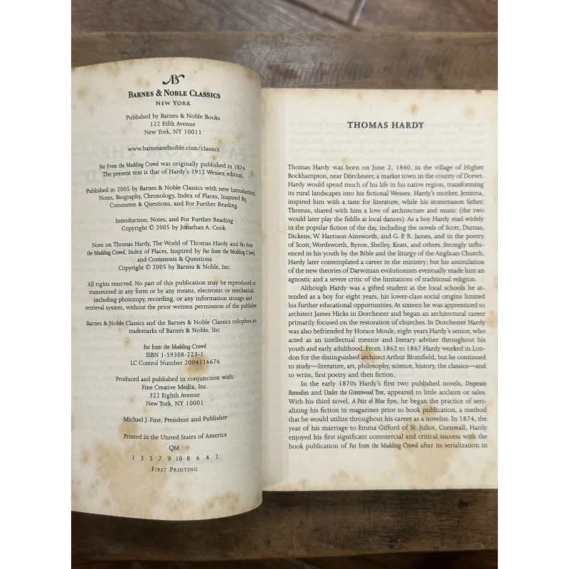 Far From the Madding Crowd  - Thomas Hardy 736178