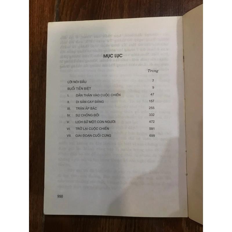  LỪA DỐI HÀO NHOÁNG - Neil Sheehan (b) 444733
