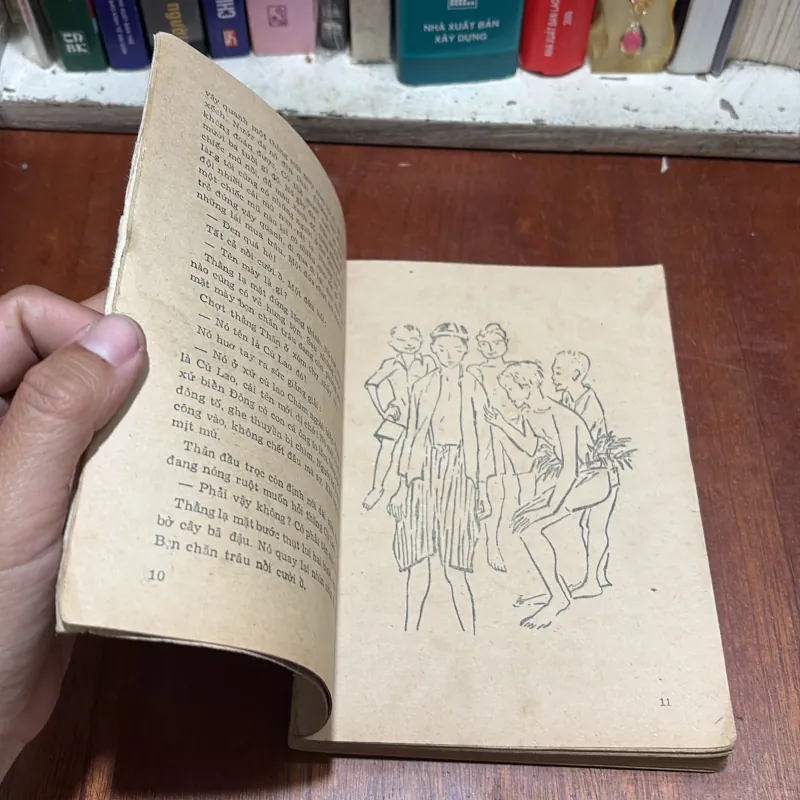 [Sách 8x] - II Văn Học: Quê Nội - Võ Quảng - 1983 797593