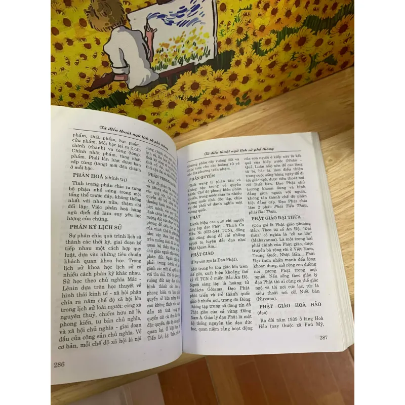 Từ Điển Thuật Ngữ Lịch Sử Phổ Thông - GS. Phan Ngọc Liên 928061