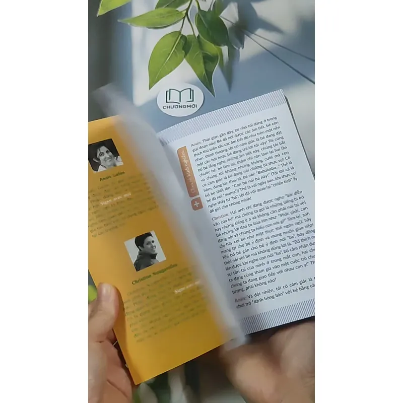 150 ký hiệu ngôn ngữ giúp cha mẹ và trẻ sơ sinh hiểu nhau - Christine Nougarolles  688559