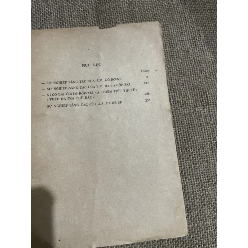 Lịch sử văn học Xô Viết - 1978  797066