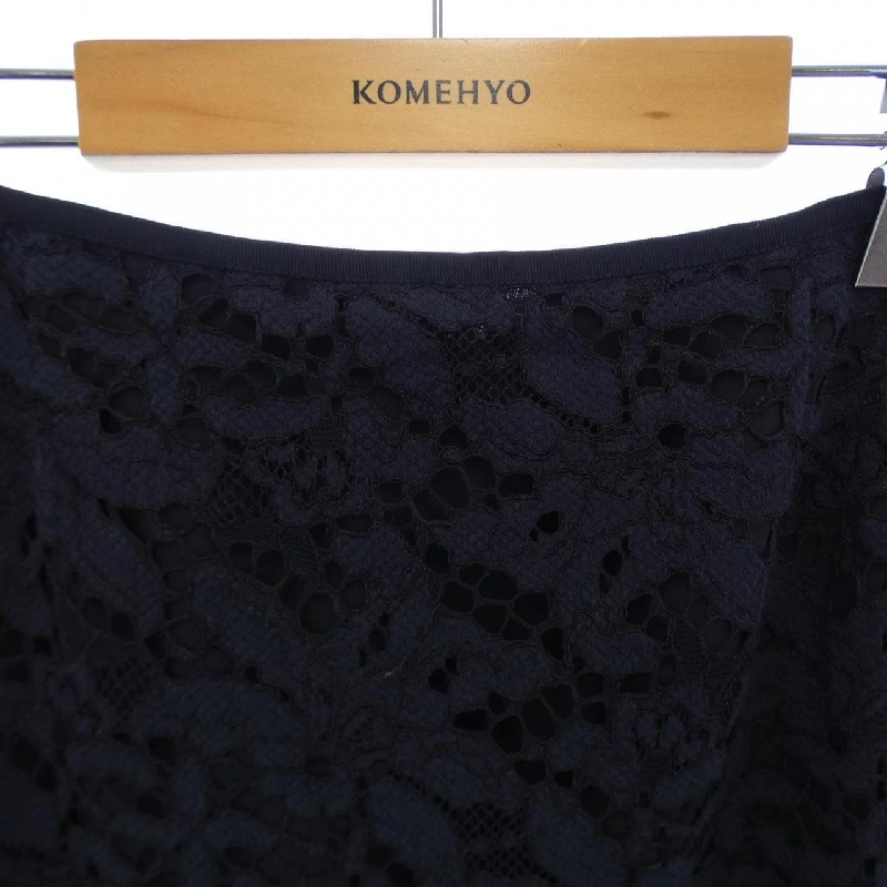 Chân váy UNITED ARROWS - Hàng hiệu Authentic 824231