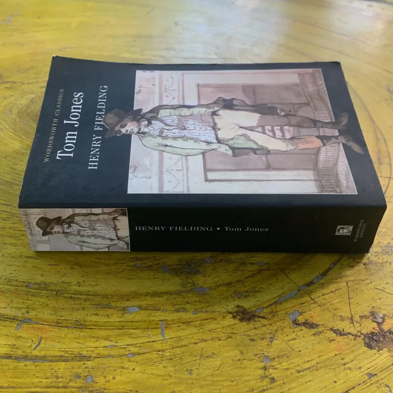 TOM JONES - HENRY FIELDING 991220