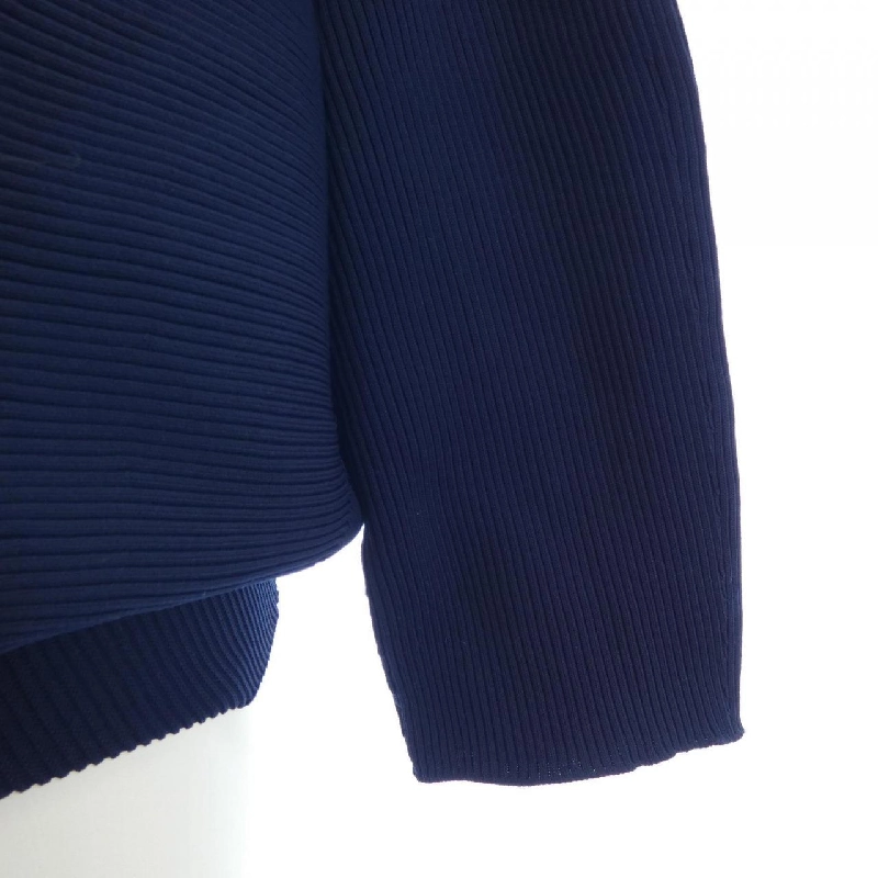 【Mã giảm giá】Áo len CFCL 641494