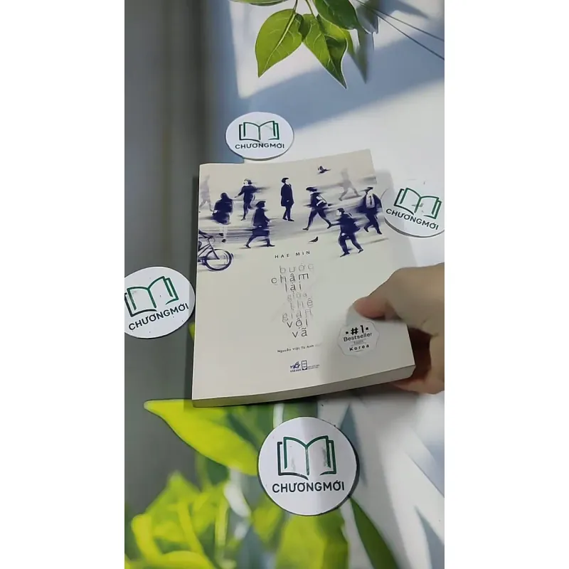 Bước Chậm Lại Giữa Thế Gian Vội Vã 705703