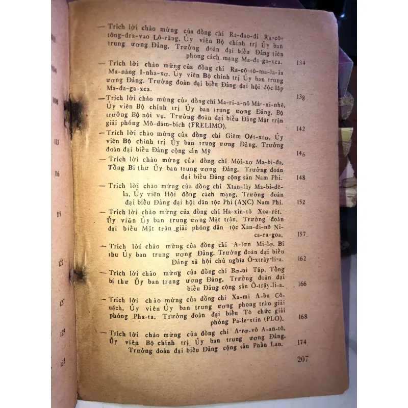 Mãi mãi đứng bên cạnh nhân dân Việt Nam anh hùng 998067