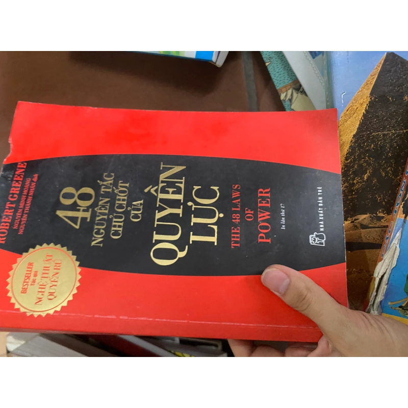 Sách 48 nguyên tắc chủ chốt của quyền lực 307923