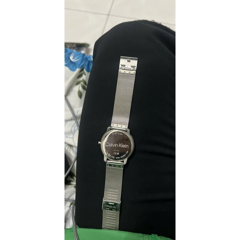 Đồng hồ Calvin Klein dây thép không gỉ khung tròn kiểu dáng tối giản 719578