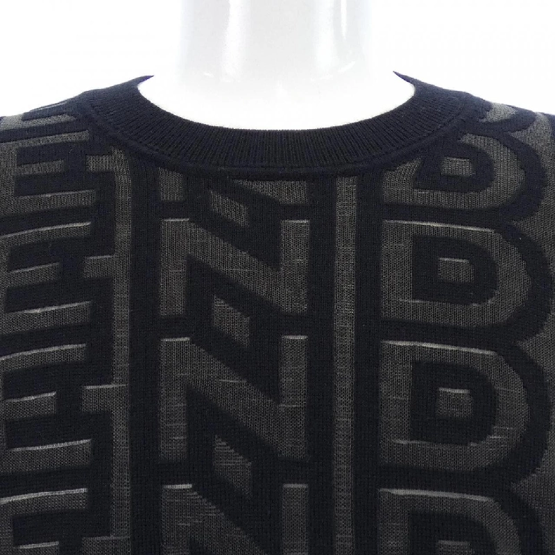 FENDI MARC JACOBS FZX131 AMBX Áo len - Hàng hiệu Chính hãng 904052