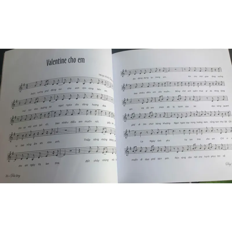 Tập Nhạc Dấu Lặng 698078