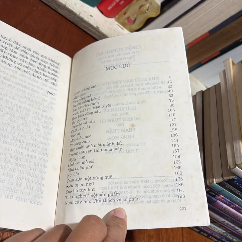 II Tập Truyện Và Ký: Chốn Sương Mù - Chu Bá Nam - 2003 785608