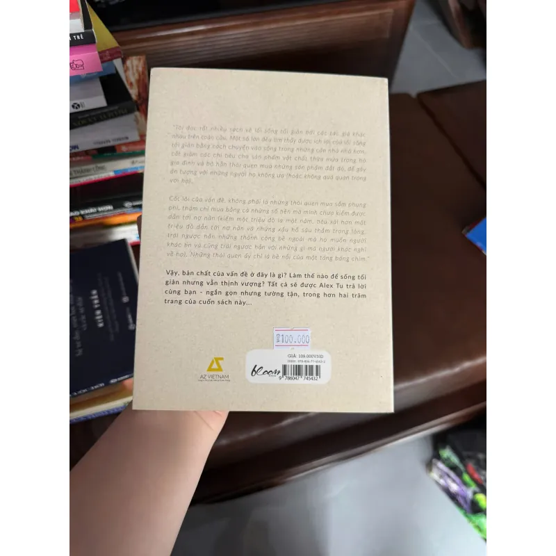 QUÝ CÔ TỐI GIẢN – ALEX TU - K4 1024918