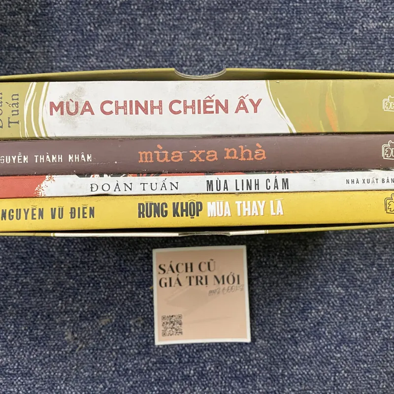 Hộp sách 4 mùa - Chiến tranh biên giới Tây Nam 714005