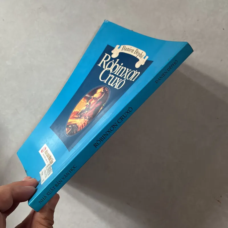 Rôbinxơn Cruxô 738697