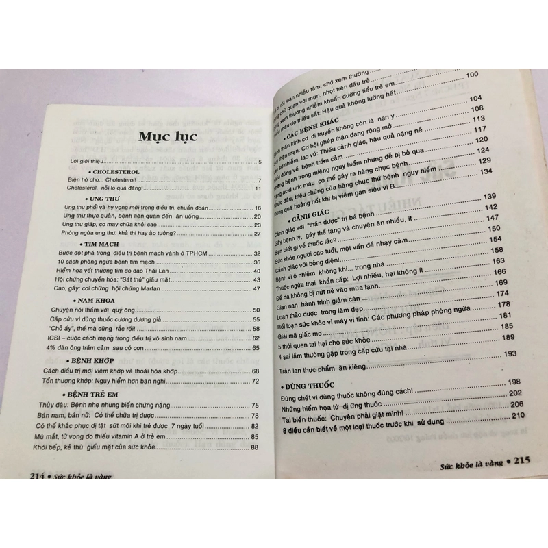 SỨC KHOẺ LÀ VÀNG  - 215 trang, nxb: 2005 352832