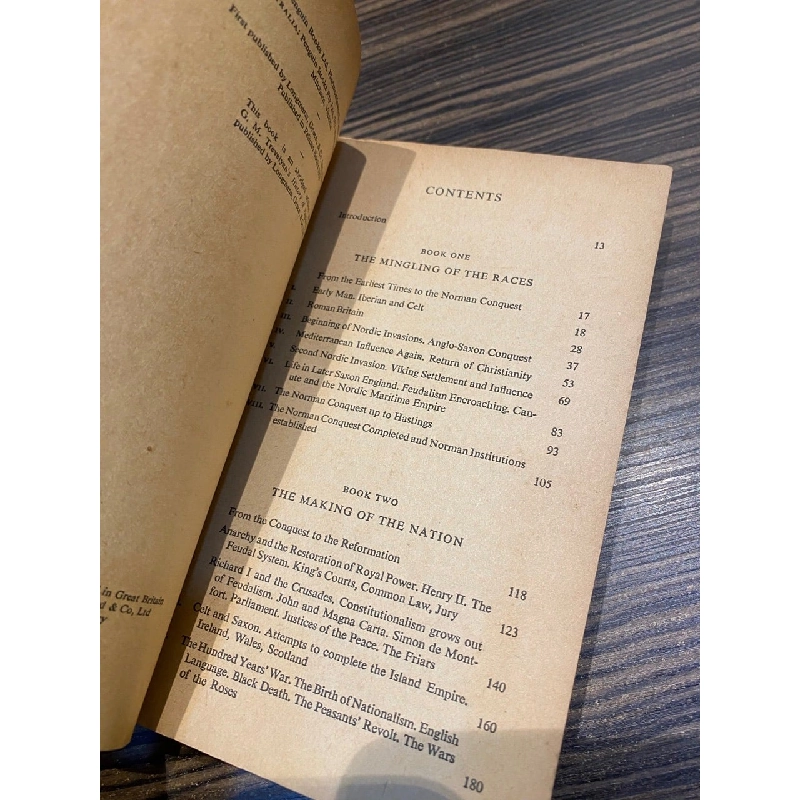 A Shortened History Of England - G. M. Trevelyan 1062504