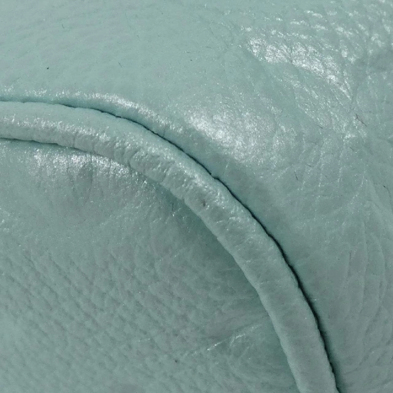 Túi đựng phụ kiện Louis Vuitton Monogram Empreinte Micro Vanity M82193 620361