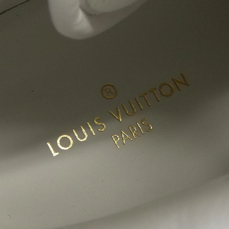 Giày sneaker LOUIS VUITTON Rivoli - Hàng hiệu Authentic 902863