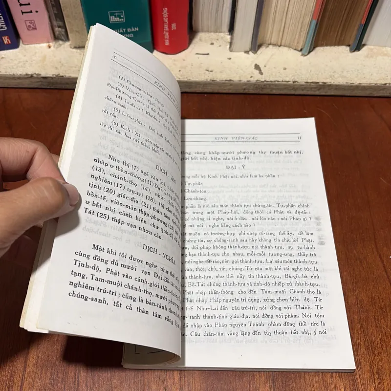 [Sách Photo] - II Sách Phật Giáo: Kinh Viên Giác - Thích Trí Hữu (Dịch Giả) - PL. 2518 778077