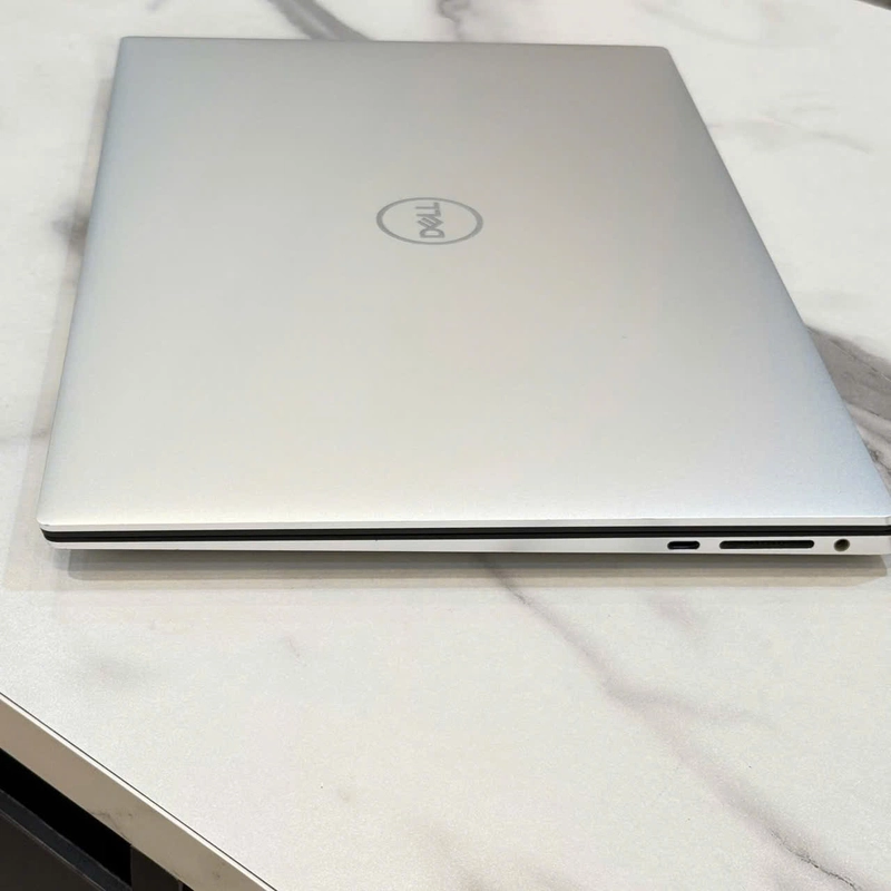 Dell XPS 9510 siêu lướt cấu hình mạnh mẽ 452315